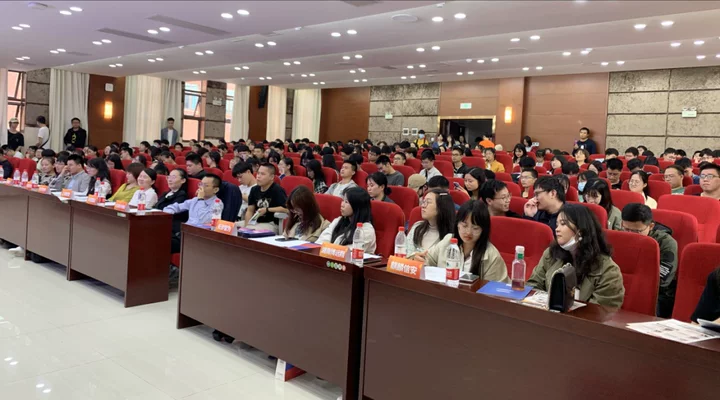 校企合作促就业，咕泡学院联合互联网企业进师大