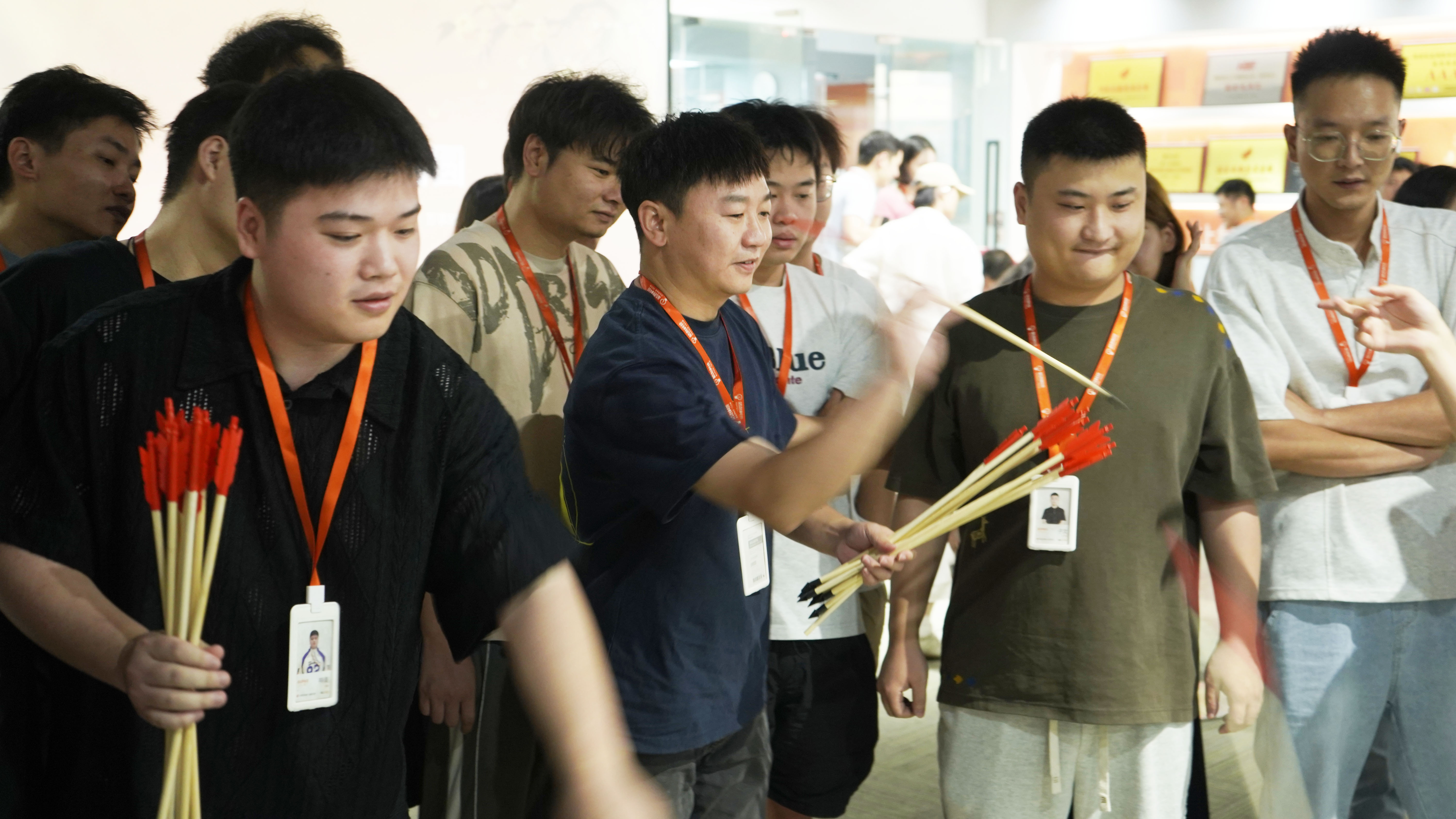 咕泡双节同乐会大揭秘，是谁抽到了带薪休假？！